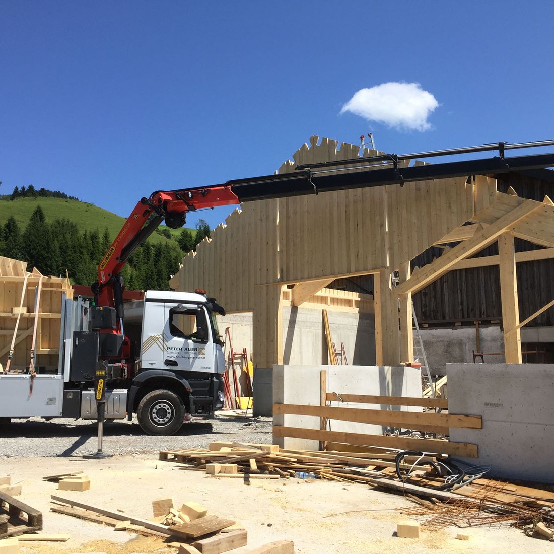 Wirtschaftsgebäude aus Holz