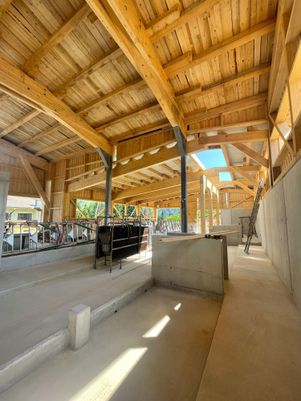 Wirtschaftsgebäude aus Holz